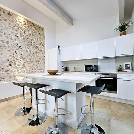 Les Casemates Antiboises - Jolie T3 Proche Port